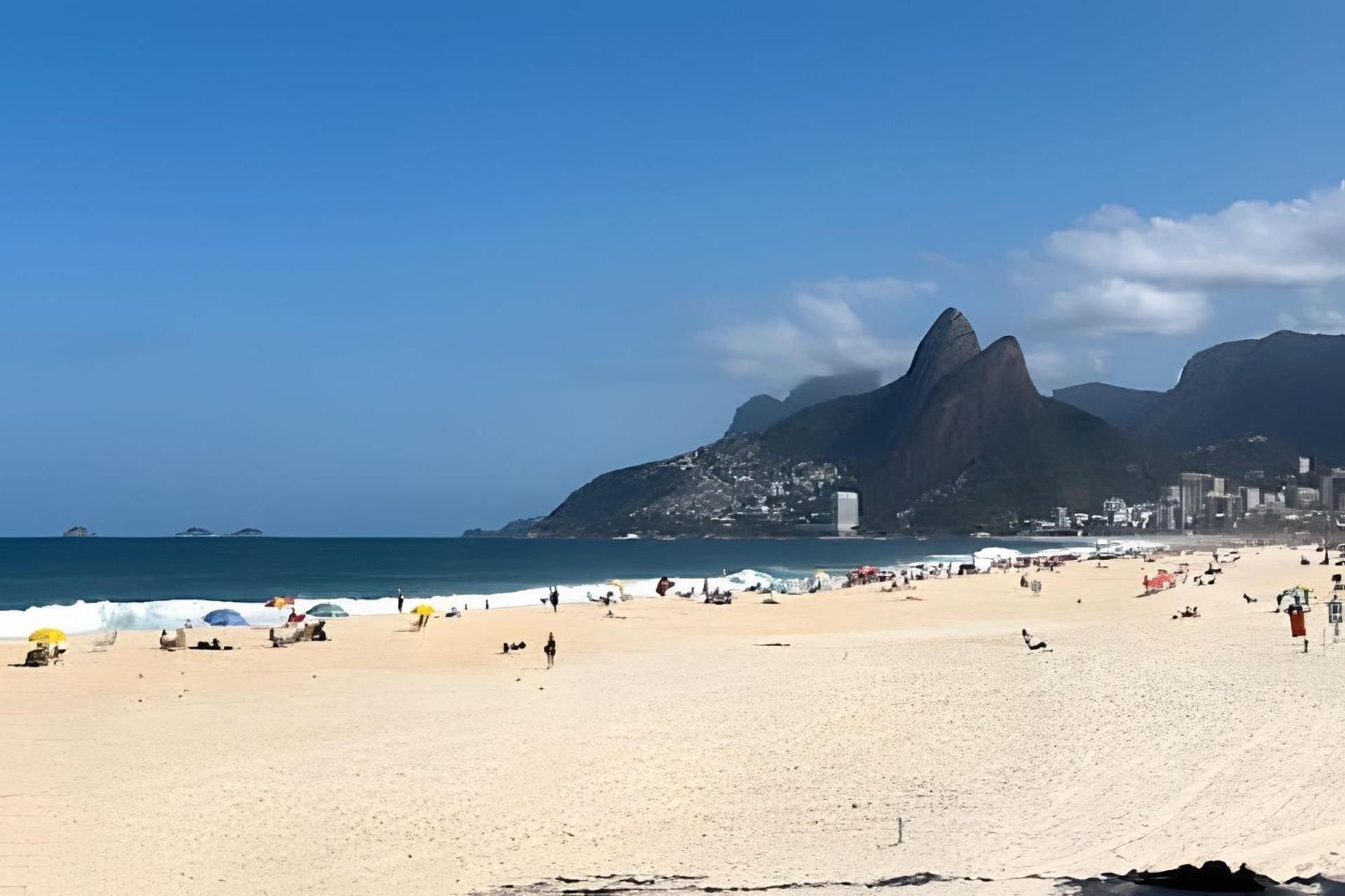 Curta Arpoador 1 A 5min Praias Com Vaga *
